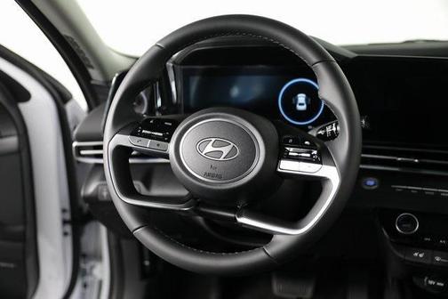 2025 Hyundai ELANTRA HEV Limited