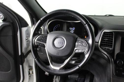 2020 Jeep Grand Cherokee Laredo