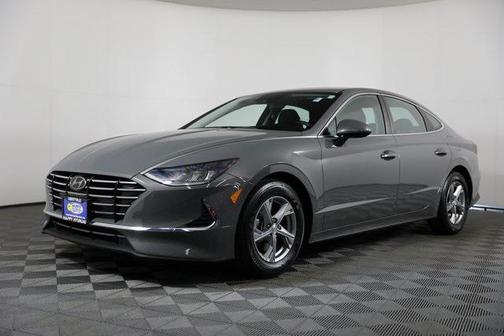 2022 Hyundai SONATA SE