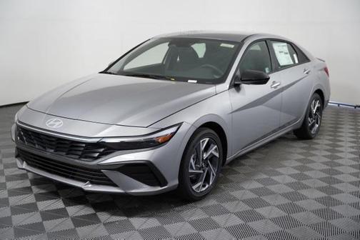 2025 Hyundai ELANTRA HEV SEL Sport