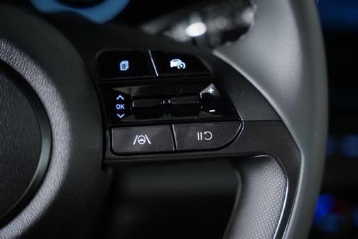 2025 Hyundai ELANTRA HEV SEL Sport