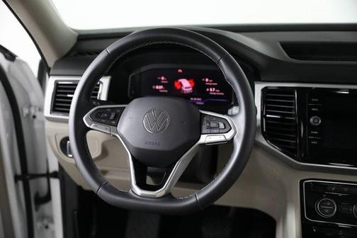 2022 Volkswagen Atlas 3.6L SE w/Technology
