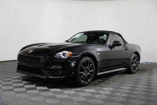 Forte Black Metallic 2018 FIAT 124 Spider Base