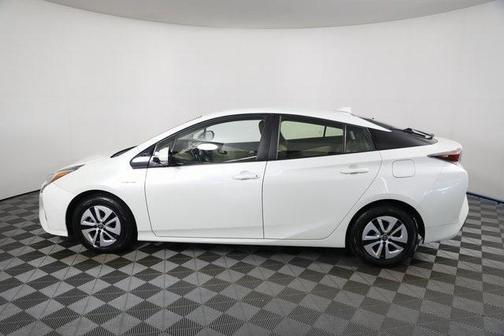 2016 Toyota Prius Four