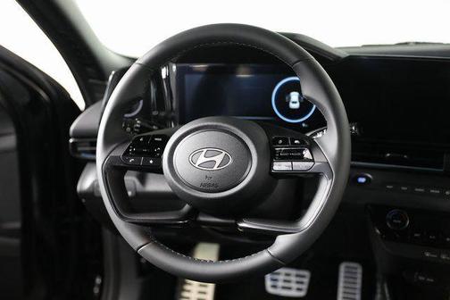 2025 Hyundai ELANTRA HEV SEL Sport