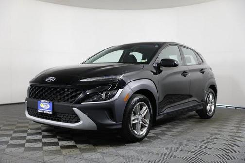 2022 Hyundai KONA SE