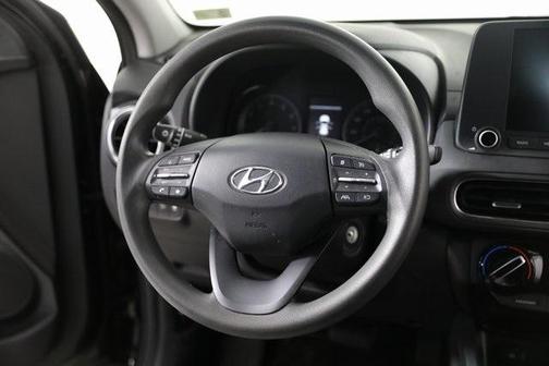 2022 Hyundai KONA SE