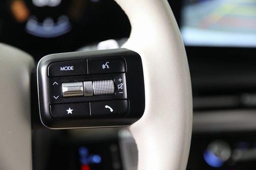 2025 Hyundai SANTA FE SEL 2.4