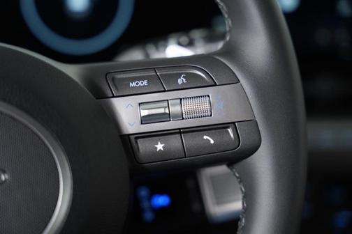 2025 Hyundai KONA SEL Convenience