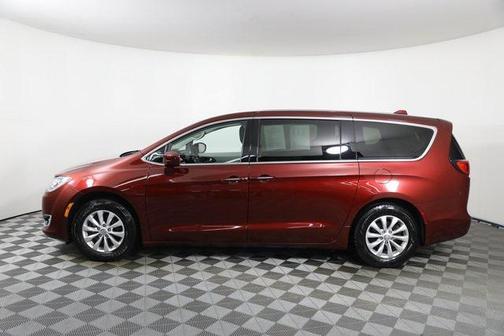 2019 Chrysler Pacifica Touring Plus