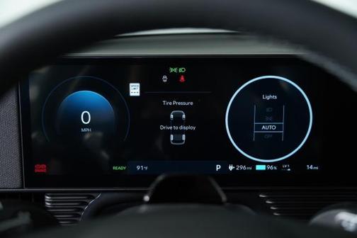 2025 Hyundai IONIQ 5 SE