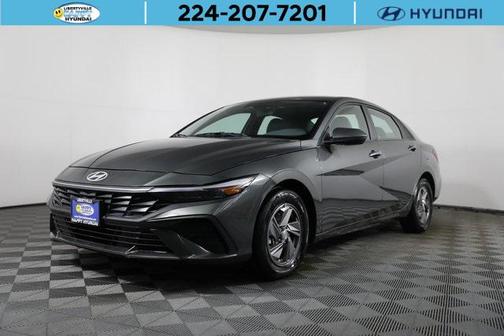 2025 Hyundai ELANTRA SE