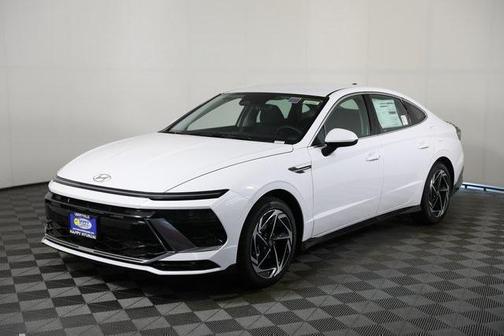 2026 Hyundai SONATA SEL