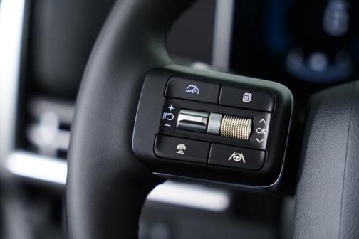 2025 Hyundai SANTA FE SEL 2.4