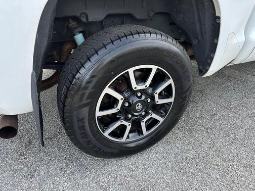 2014 Toyota Tundra Limited