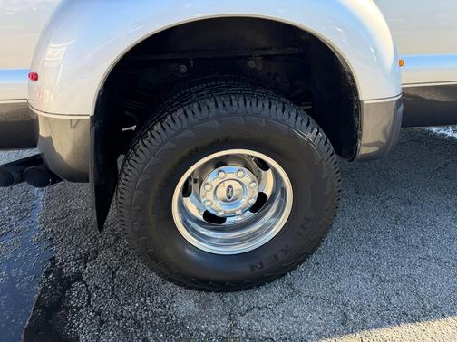 Ingot Silver Metallic 2016 Ford F-350 Lariat