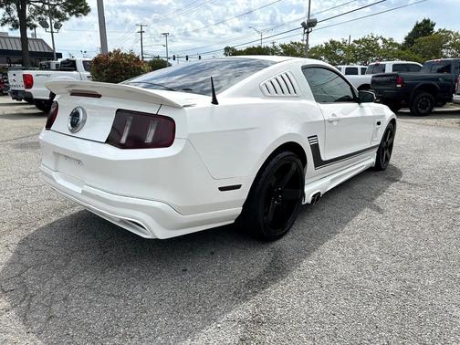 2010 Ford Mustang GT Premium