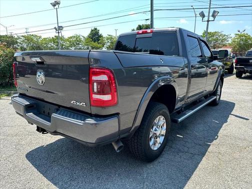 2020 RAM 2500 Laramie Crew Cab 4X4 6'4' Box