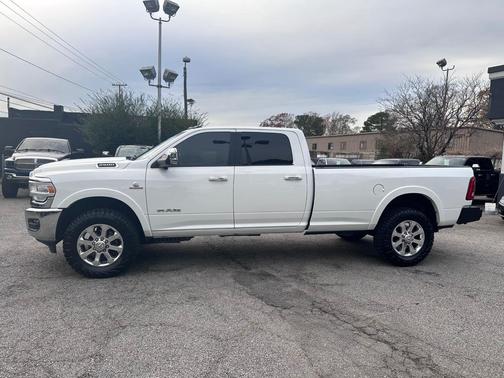 2019 RAM 2500 Laramie Crew Cab 4x4 8' Box