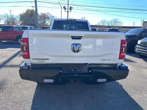 2019 RAM 2500 Laramie Crew Cab 4x4 8' Box