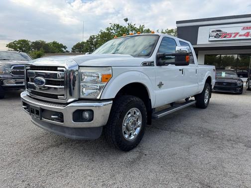 Oxford White 2015 Ford F-250 Lariat