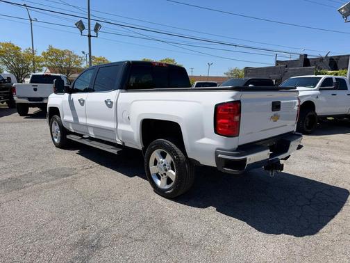 White 2019 Chevrolet Silverado 2500 LTZ