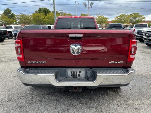 2020 RAM 3500 Laramie Crew Cab 4x4 8' Box
