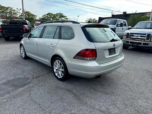 2012 Volkswagen Jetta SportWagen TDI