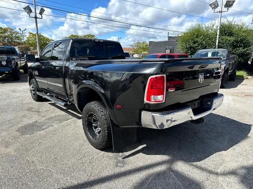 2016 RAM 3500 Laramie