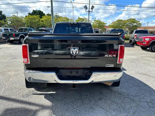 2016 RAM 3500 Laramie