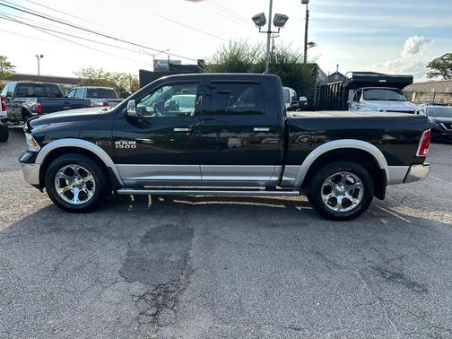 2016 RAM 1500 Laramie