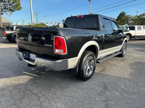 2016 RAM 1500 Laramie