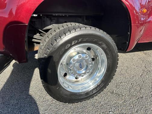 2008 Ford F-450 4WD Crew Cab 172'' Lariat