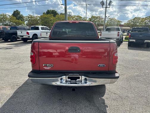 2001 Ford F-150 Harley-Davidson Crew Cab