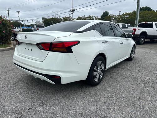 2020 Nissan Altima S FWD