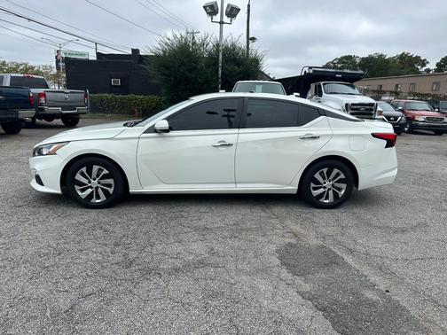 2020 Nissan Altima S FWD