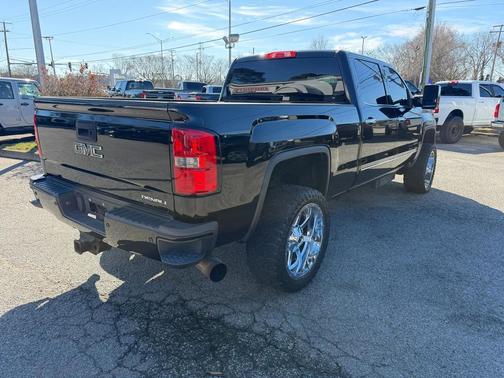 2015 GMC Sierra 2500 Denali