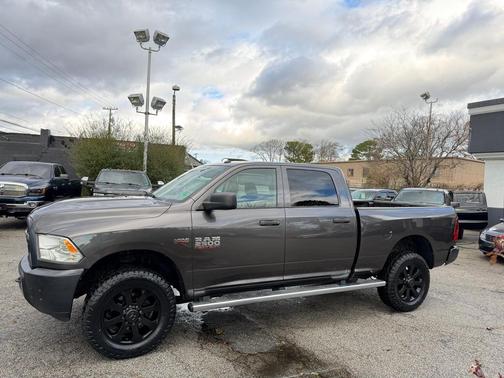2016 RAM 2500 Tradesman