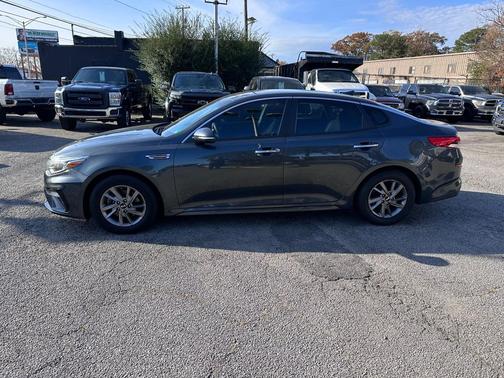 2020 Kia Optima LX