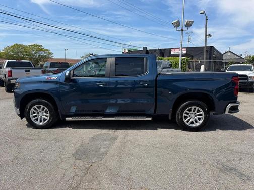 Northsky Blue Metallic 2019 Chevrolet Silverado 1500 LT