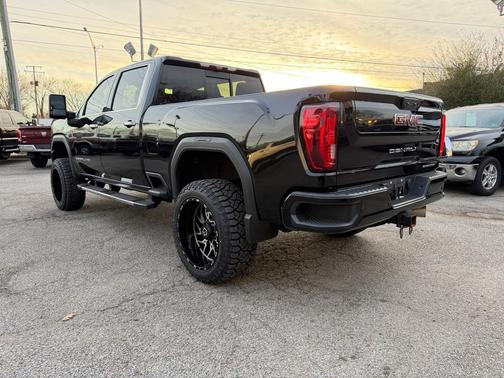 2020 GMC Sierra 2500 Denali