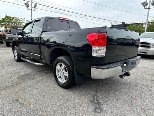 2011 Toyota Tundra Grade