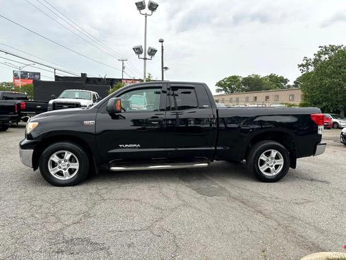 2011 Toyota Tundra Grade
