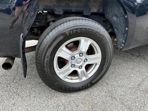 2011 Toyota Tundra Grade