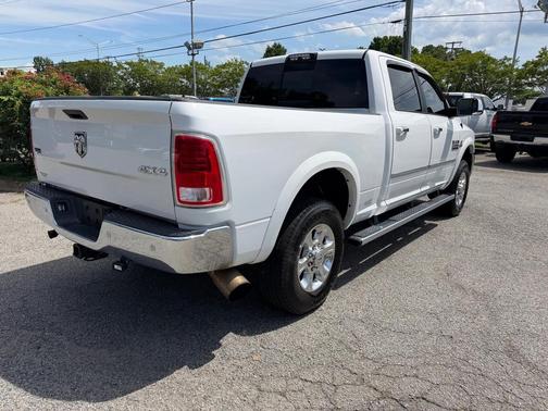 Bright White Clearcoat 2017 RAM 2500 Laramie Crew Cab 4x4 6'4' Box