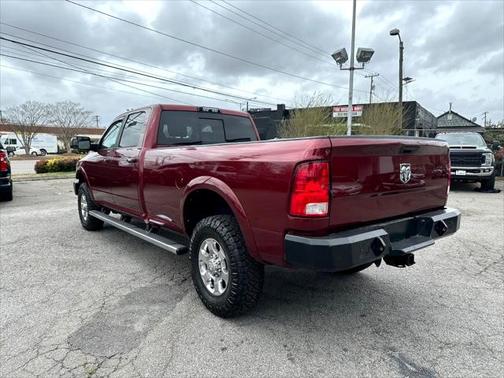 2018 RAM 2500 Big Horn Crew Cab 4x4 8' Box