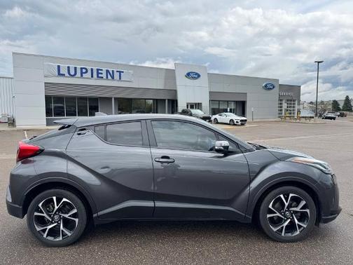 2020 Toyota C-HR XLE