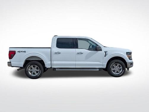 BLANC OXFORD 2024 Ford F-150 XLT
