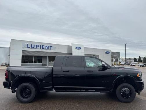 2022 RAM 3500 LIMITED