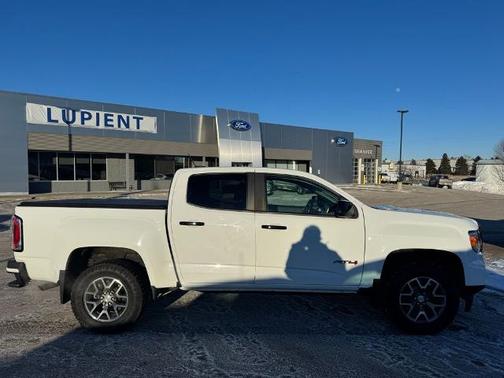 2022 GMC Canyon AT4